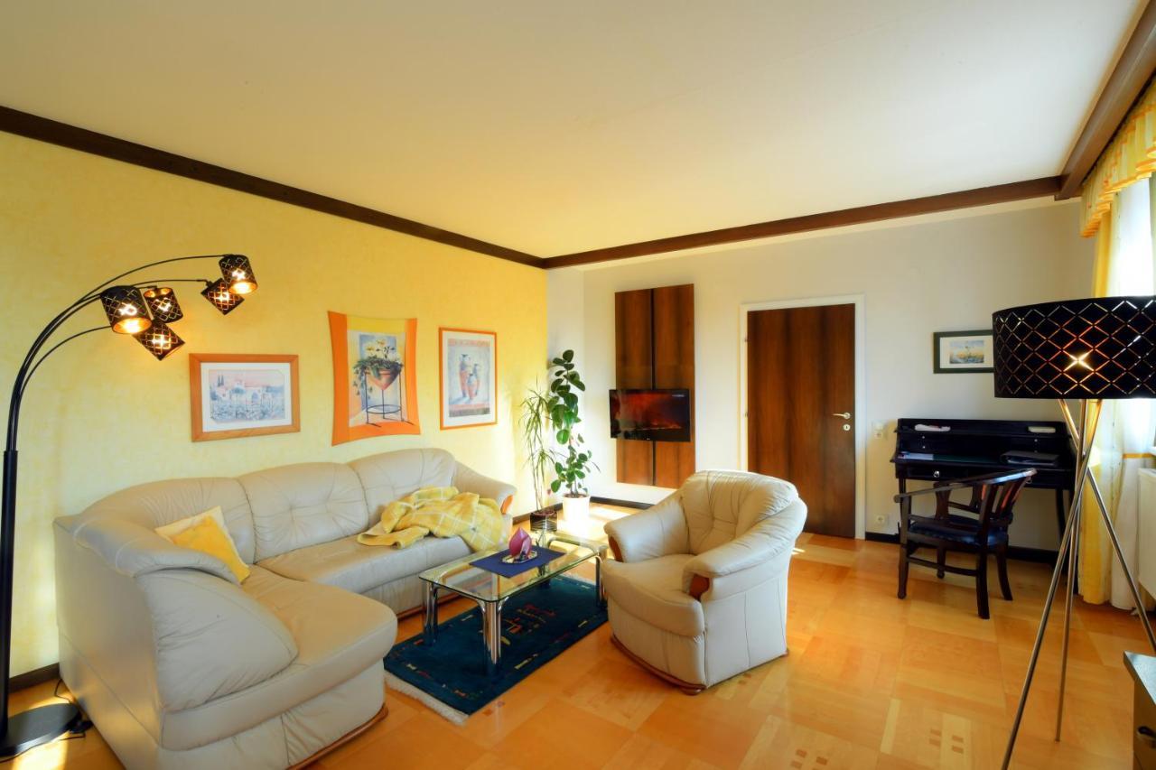 Ferienappartement Regina Schrems  Ngoại thất bức ảnh